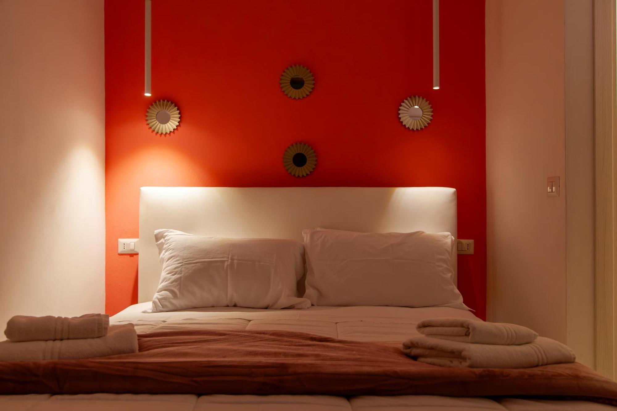 Easy Boarding Hotel Nápoly Kültér fotó