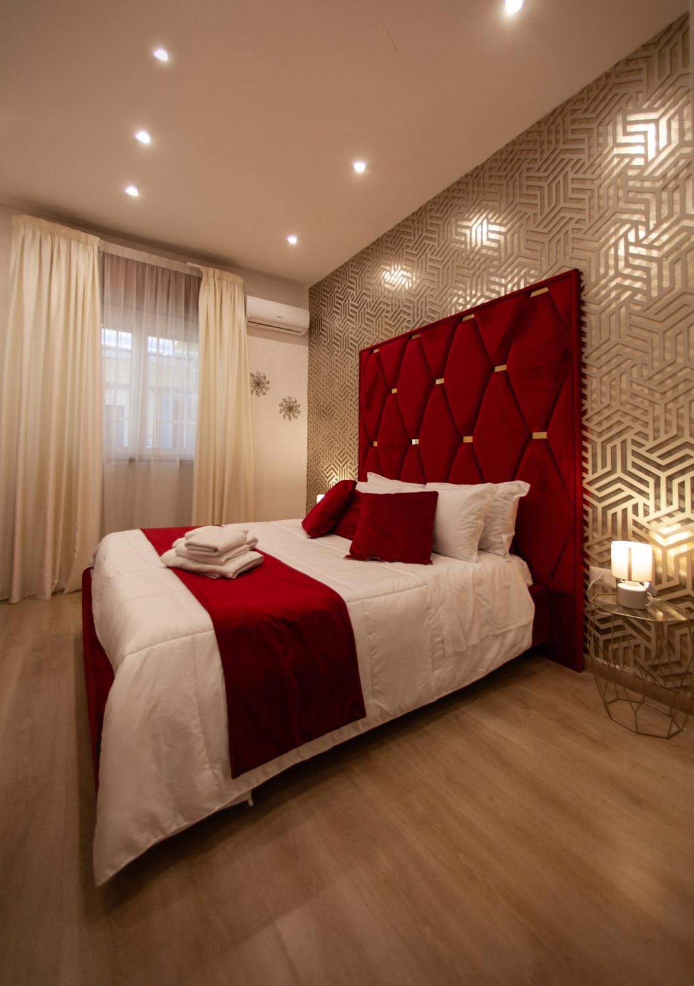 Easy Boarding Hotel Nápoly Kültér fotó